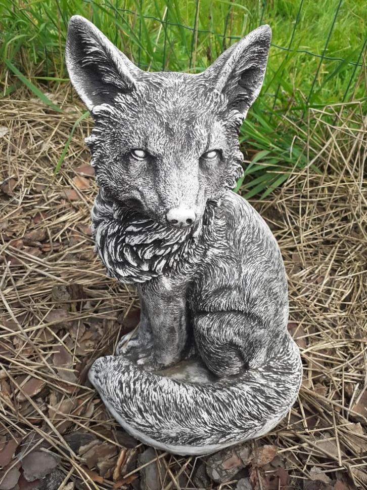 PRACHTIGE VOS GEMAAKT VAN GERECONSTITUEERDE STEEN, Tuin en Terras, Tuinbeelden, Nieuw, Dierenbeeld, Steen, Ophalen