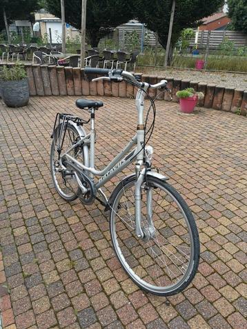 Damesfiets Batavus beschikbaar voor biedingen
