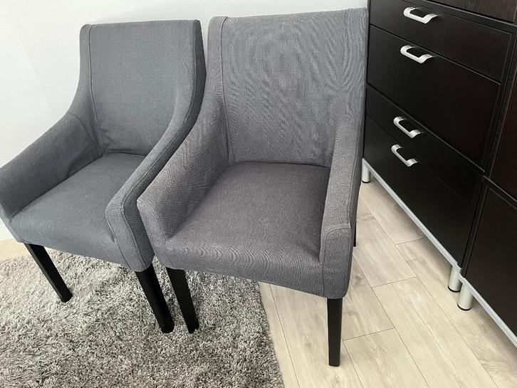 2 comfortabele stoelen met armleuning - afneembare hoes., Huis en Inrichting, Stoelen, Zo goed als nieuw, Twee, Hout, Stof, Grijs