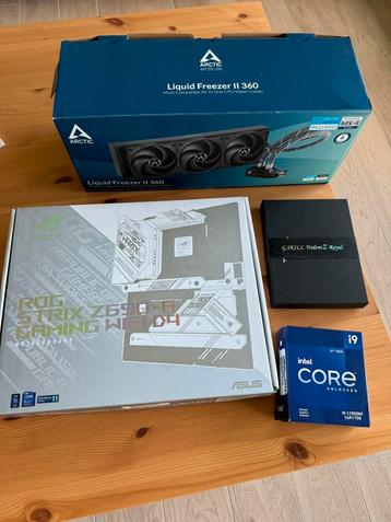 I9-12900KF + Asus STRIX Z690