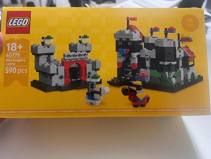 Lego Mini Ridderkasteel - 40775, Kinderen en Baby's, Speelgoed | Duplo en Lego, Nieuw, Lego, Complete set, Ophalen of Verzenden