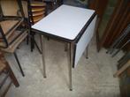 VINTAGE TAFELTJE, Antiek en Kunst, Curiosa en Brocante, Ophalen