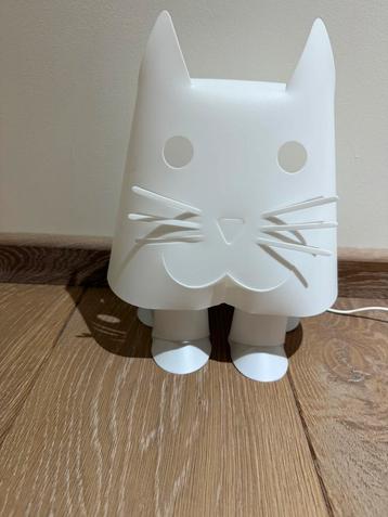 Zzzoolight poes. beschikbaar voor biedingen