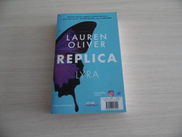 REPLICA LYRA  ET GEMMA   LAUREN    OLIVER beschikbaar voor biedingen