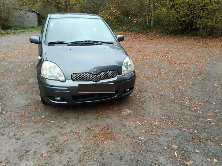 Toyota Yaris Prete à être immatriculée CT VIERGE!, Auto's, Toyota, Particulier, Yaris, Benzine, 3 deurs, Handgeschakeld, Ophalen