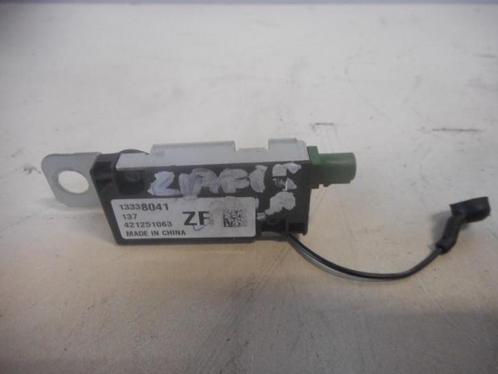 AUDIO VERSTERKER Opel Zafira Tourer (P12) (13338041zf), Auto-onderdelen, Overige Auto-onderdelen, Opel, Gebruikt
