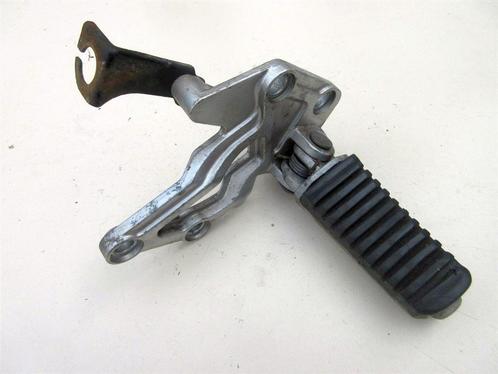Kawasaki GPZ600 voetsteun rechtsvoor footstep steuntje ZX600, Motoren, Onderdelen | Kawasaki, Gebruikt, Ophalen of Verzenden