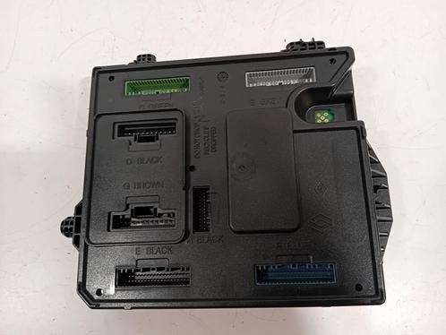 COMPUTER BODY CONTROL Renault Zoé (AG) (284B18225R), Auto-onderdelen, Elektronica en Kabels, Renault, Gebruikt