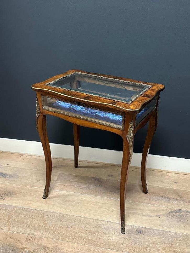 Antieke bijouterietafel, Antiek en Kunst, Antiek | Meubels | Tafels, Ophalen of Verzenden