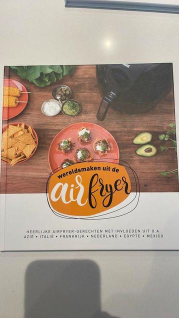Marielle Leenders - Wereld smaken uit de airfryer beschikbaar voor biedingen
