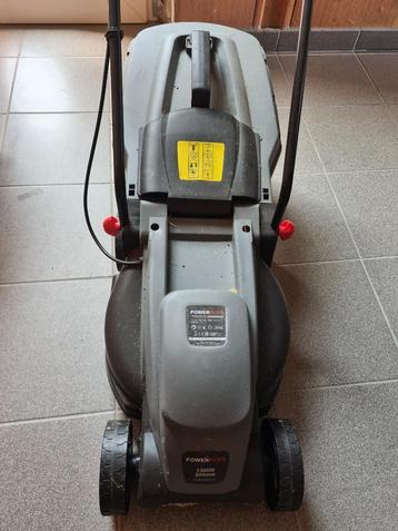 Electrische grasmachine in uitmuntende staat: een koopje beschikbaar voor biedingen