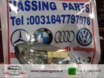 C KLASSE S204 W204 XENON KOPLAMP KOPLAMPEN A2048200259, Auto-onderdelen, Ophalen of Verzenden, Gebruikt, Mercedes-Benz