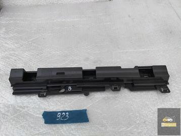 BMW 3 F30 DORPELBESCHERMER BEUGEL beschikbaar voor biedingen