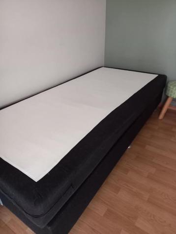1 persoon boxspring, Enlèvement, Utilisé, Une personne