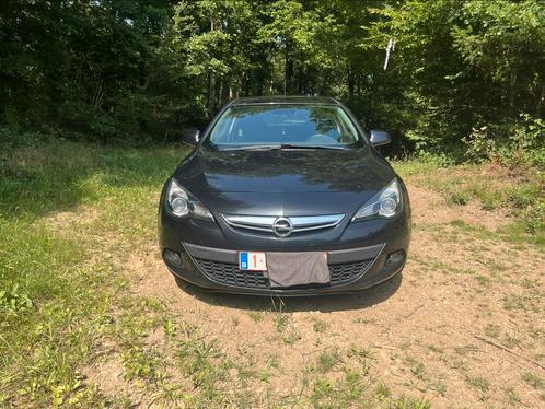 Opel astra gtc, Auto's, Opel, Particulier, Astra, Diesel, Euro 6, Break, 3 deurs, Handgeschakeld, Zwart, Zwart, Stof, Voorwielaandrijving
