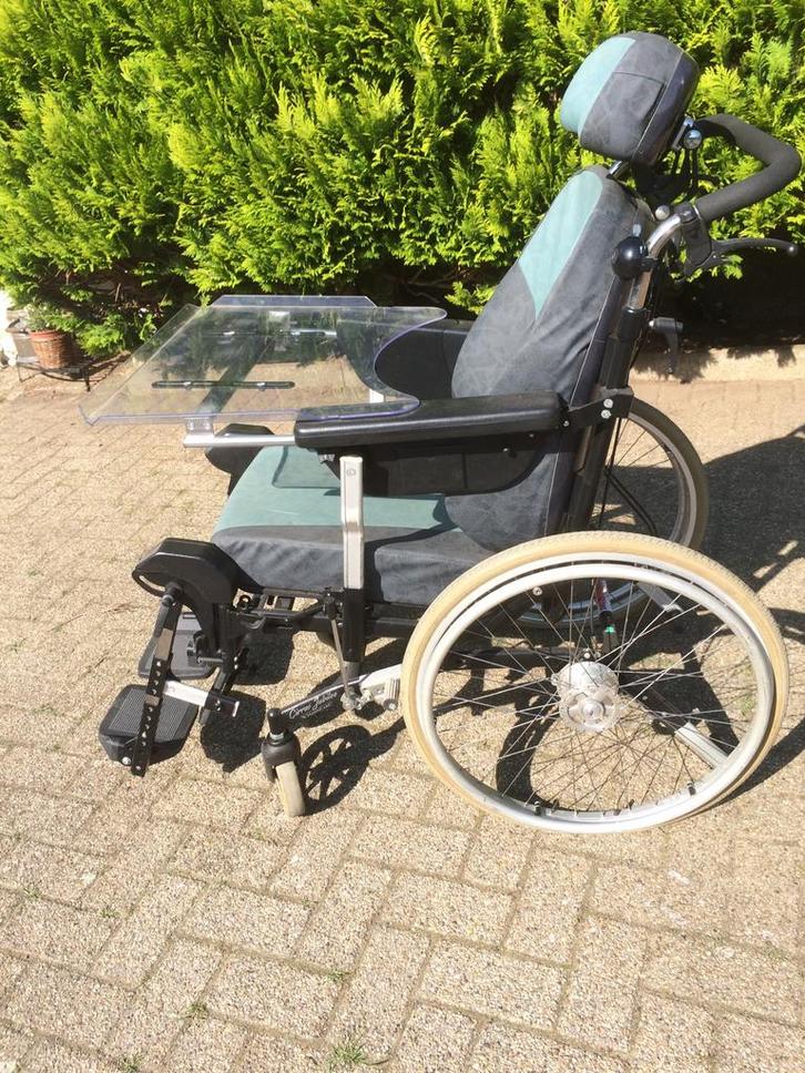 Verstelbare rolstoel, Diversen, Rolstoelen, Zo goed als nieuw, Ophalen