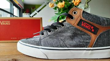 Baskets hautes VANS Denim Black Red 40.5 neuves 