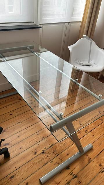 Bureel in glas en metaal - 150 x 70 cm - uitstekende staat beschikbaar voor biedingen