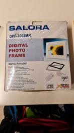 Digital photo frame, Zo goed als nieuw