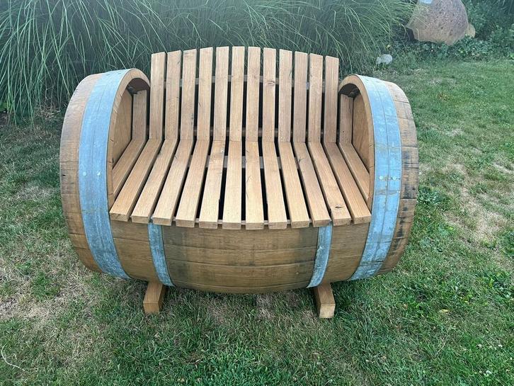 Bank gemaakt uit Frans wijnvat, Tuin en Terras, Tuinbanken, Ophalen of Verzenden