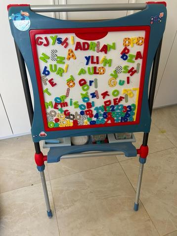 Smoby Tekenbord Krijt + Whiteboard / magnetisch bord, Kinderen en Baby's, Ophalen, Zo goed als nieuw, Rekenen