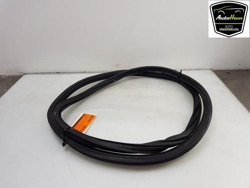 PORTIERRUBBER RECHTS VOOR Volkswagen Golf VII (AUA), Auto-onderdelen, Overige Auto-onderdelen, Volkswagen, Gebruikt