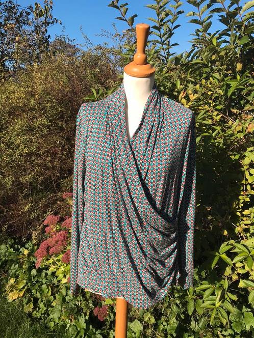XL kleurrijke cache coeur in jersey E5 mode, Kleding | Dames, Blouses en Tunieken, Zo goed als nieuw, Maat 46/48 (XL) of groter