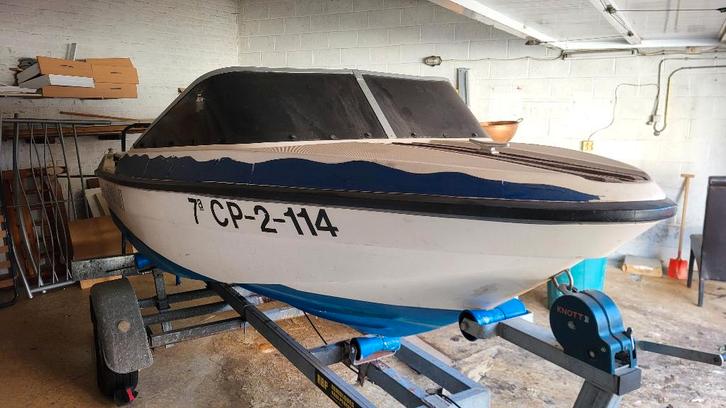 Bateau RIO 400 avec remorque, Watersport en Boten, Motorboten en Motorjachten, Gebruikt, Polyester, Tot 6 meter, Benzine, Buitenboordmotor