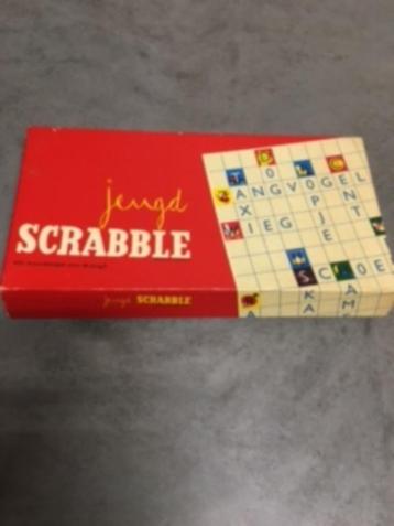 Jeugdscrabble beschikbaar voor biedingen