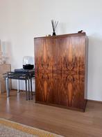 Petite armoire ancienne en noyer commode, Antiquités & Art, Enlèvement