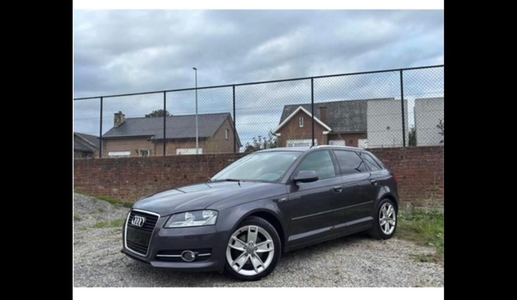 Audi A3 8P S-Line, Auto's, Audi, Particulier, A3, Benzine, Euro 5, 5 deurs, Automaat, Zwart, Leder en Stof, Voorwielaandrijving