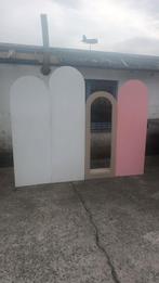 Back drop, Enlèvement