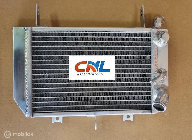 Radiateur SUZUKI 98 99 00 01 02 03 TL1000 TL1000 left, Motoren, Onderdelen | Suzuki, Nieuw, Ophalen of Verzenden