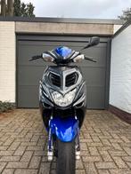 Yamaha aerox 50cc 2 takt met originele kappenset grijs/blauw, Fietsen en Brommers, Ophalen, Tweetakt, Gebruikt, Aerox