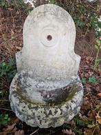 Fontaine en pierre, Ophalen, Fontein