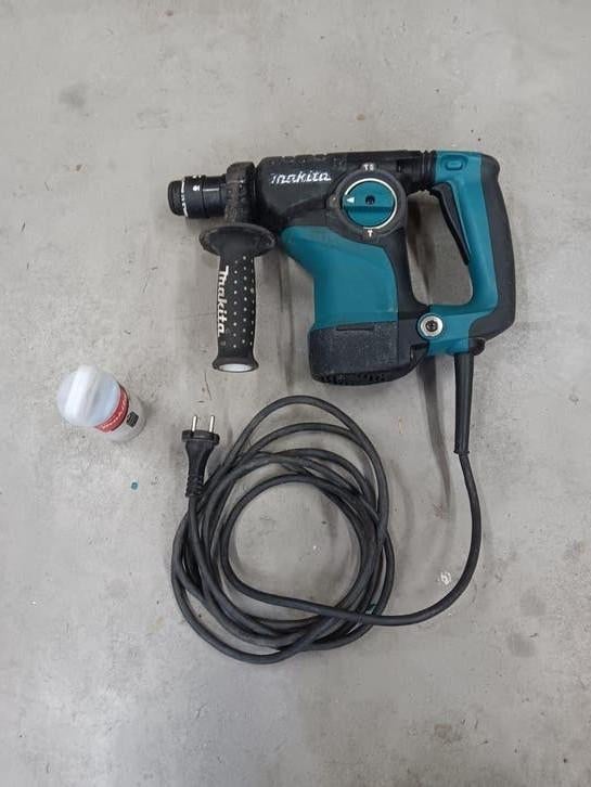 Boorhamer Makita HR2811FT, Ophalen