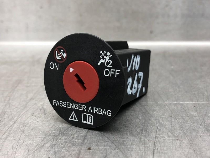 AIRBAGSLOT Suzuki Celerio (LF) (01-2014/-) (|3897052K00|), Auto-onderdelen, Gebruikt, Suzuki