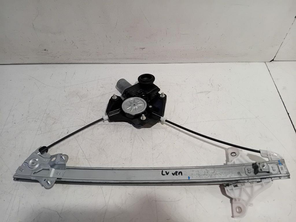 Raammechaniek elektrisch links voor Toyota Yaris, Auto-onderdelen, Onderdelen@venauto.nl, Van der Ven Autorecycling B.V., Gebruikt