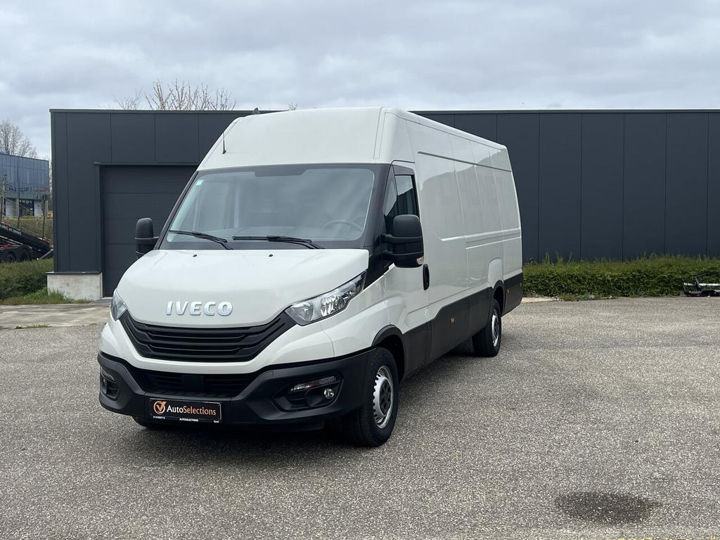 Iveco Daily 35S14 L4H2 Airco/Cruise contr.., Auto's, Zwart, 2287 cc, Iveco, Diesel