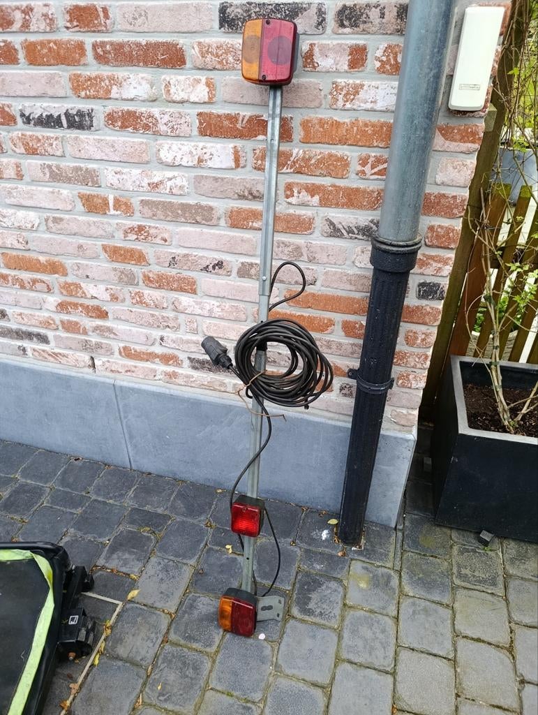 Lichtbalk aanhangwagen, Ophalen, Gebruikt