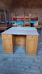 schoolbank, Enlèvement