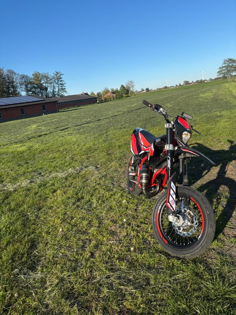 Beta rr track 50, Fietsen en Brommers, Brommers | Derbi, Ophalen, Zo goed als nieuw