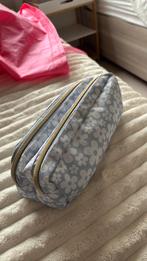 pennenzak, Ophalen, Zo goed als nieuw