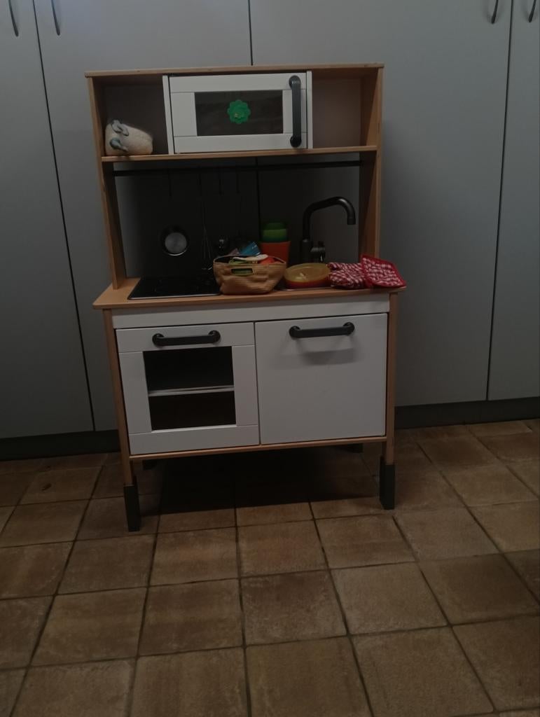 Ikea keukentje, Ophalen