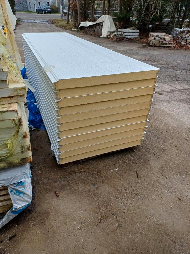 Tole sandwichs, Bricolage & Construction, Tuiles & Revêtements de toit, Enlèvement