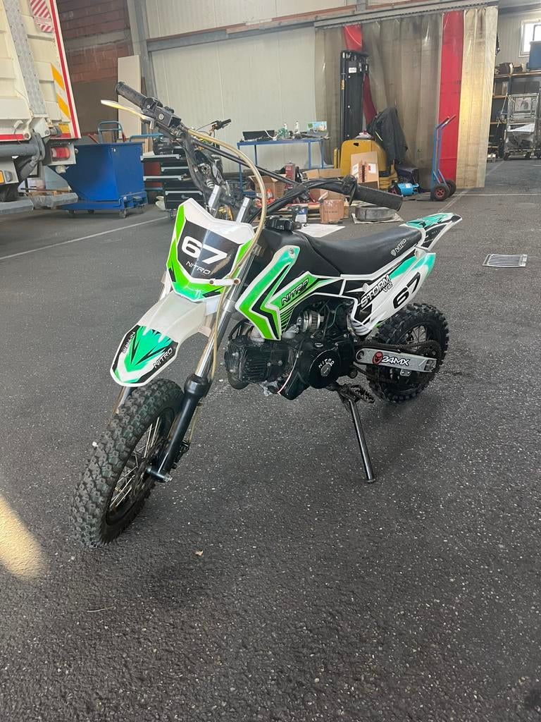Pitbike 110cc, Fietsen en Brommers, Ophalen, Zo goed als nieuw, Pitbike