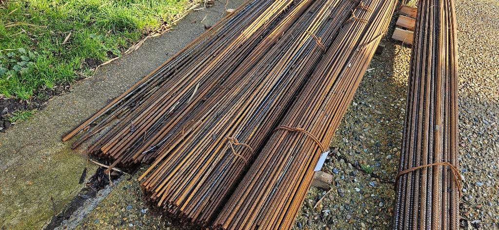 Barres et fers à béton – Treillis XL – Différents diamètre, Enlèvement ou Envoi, Neuf, Fer