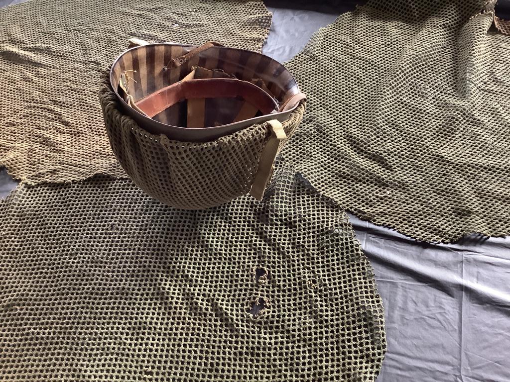 Filets de casques US type modèle crevettes, Collections, Objets militaires | Seconde Guerre mondiale, Enlèvement ou Envoi