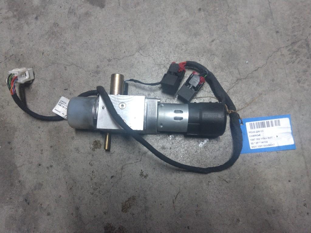 TOIT OUVRANT MOTEUR Peugeot 206 CC (2D) (9639025080), Mevr. I. Hauben, Utilisé, Rue de l'Espoir 34 34
4030  GRIVEGNÉE, BE, Info@Collignon.be