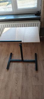 laptoptafel in nieuwstaat, Informatique & Logiciels, Tables d'ordinateur portable, Enlèvement, Comme neuf, Réglable en hauteur